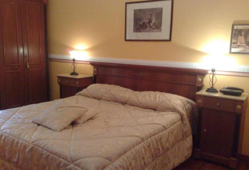 Chambre Standard, Amadeus