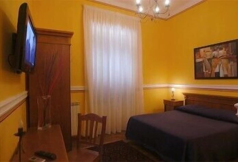 Chambre Standard, Amadeus