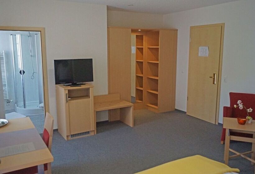 غرفة ديلوكس فردية, Andi´s Steakhüsli &