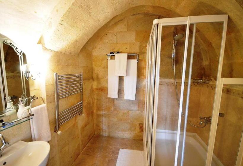 高级套房, Asia Minor