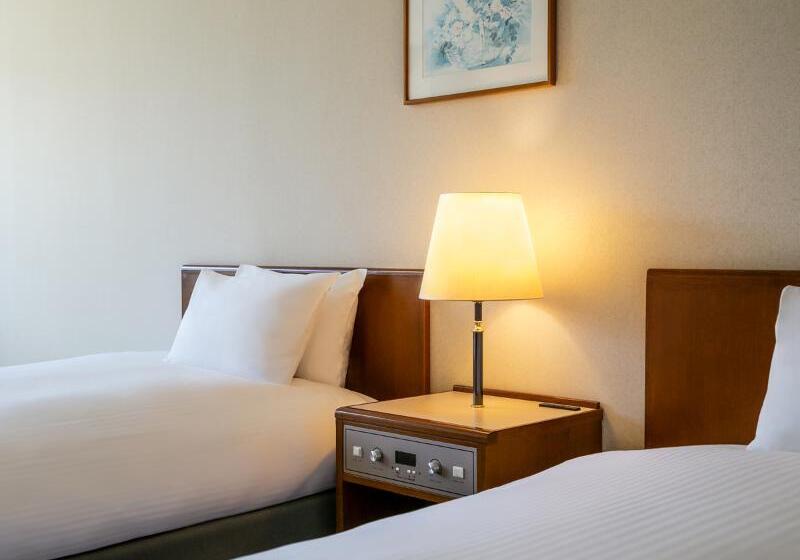 豪华房间, Asia Minor