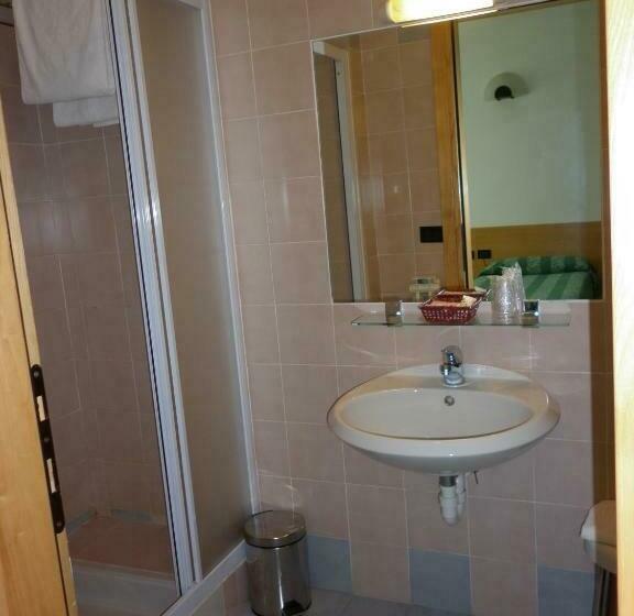 اتاق استاندارد, Aurora