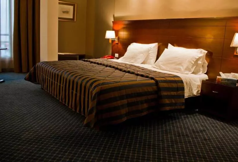 سوییت جونیور با چشمانداز دریا, Bel Azur Hotel Resort