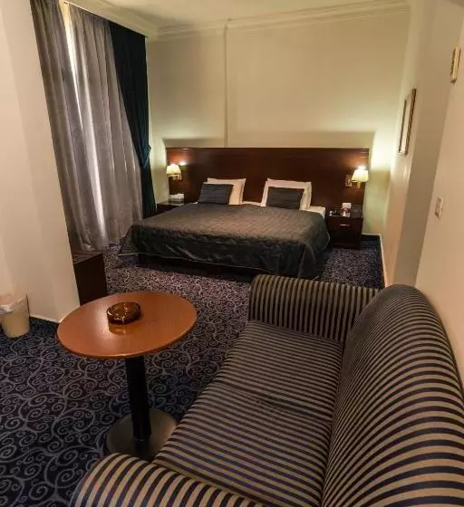 سوییت, Bel Azur Hotel Resort