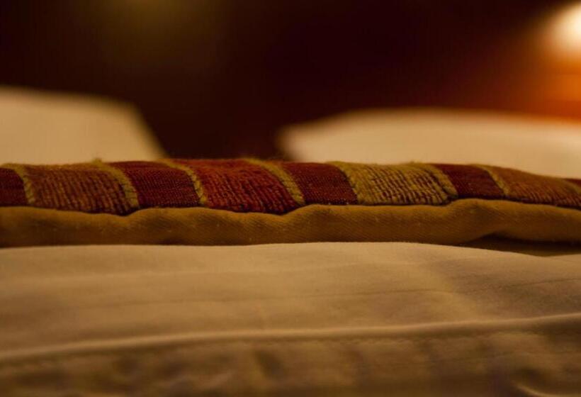 اتاق اساندارد با چشم‌انداز جانبی به دریا, Bel Azur Hotel   Resort