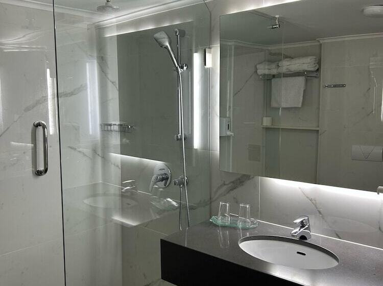 اتاق استاندارد یک تخته با چشم‌انداز دریا, Bel Azur Hotel   Resort