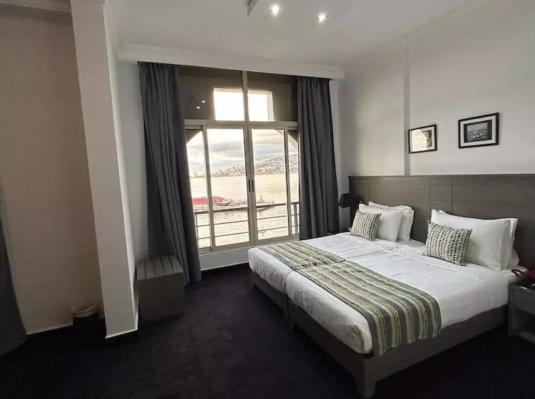 سوییت جونیور با چشمانداز دریا, Bel Azur Hotel Resort