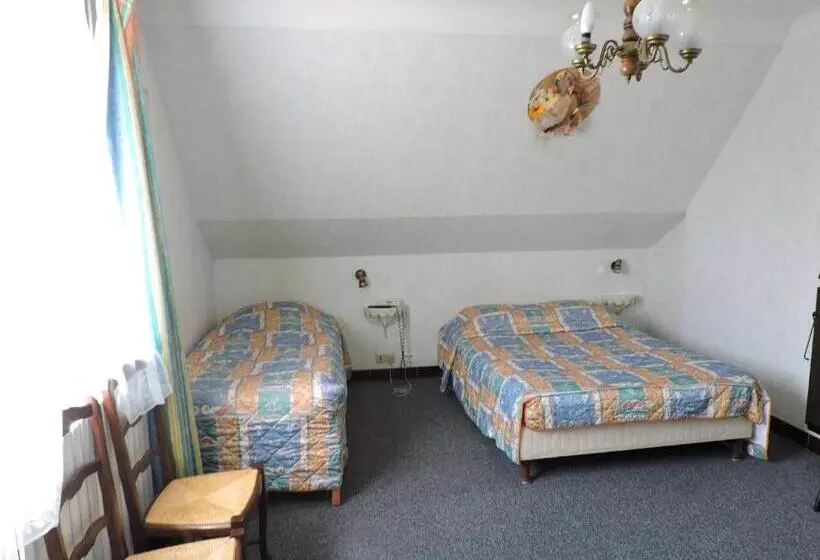 スタンダード４人部屋, Belvedere Montargis Amilly
