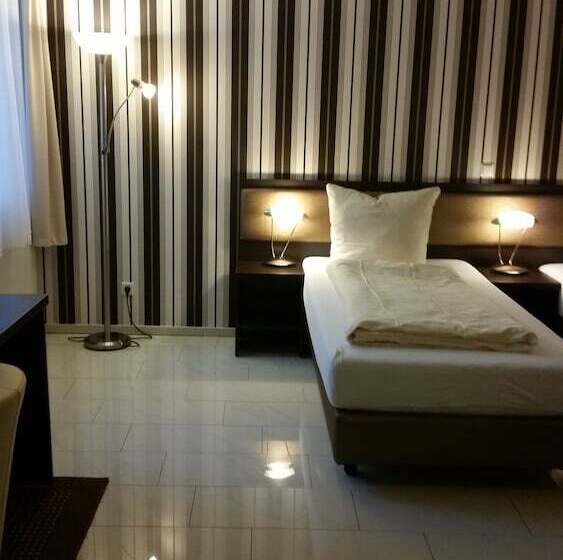 إستوديو قياسى, Cityhotel Ahlen Garni