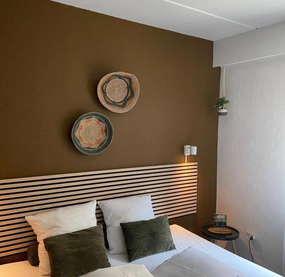 Quarto Estandar Individual, Gammel Havn