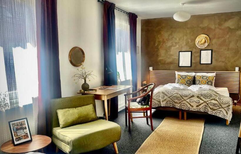 Quarto Triplo Estandar, Gammel Havn