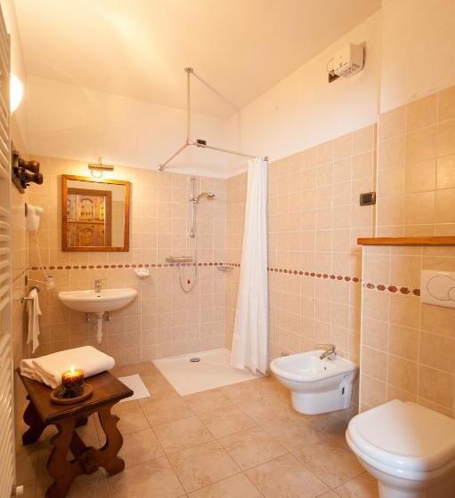 스탠다드 룸, Genzianella