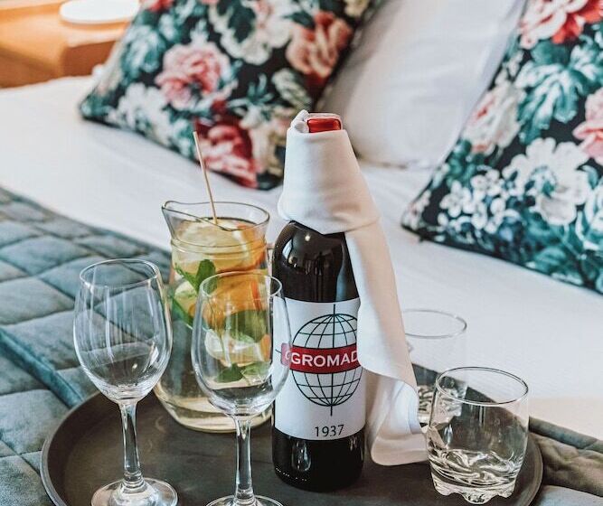 スイート, Gromada Radom Centrum