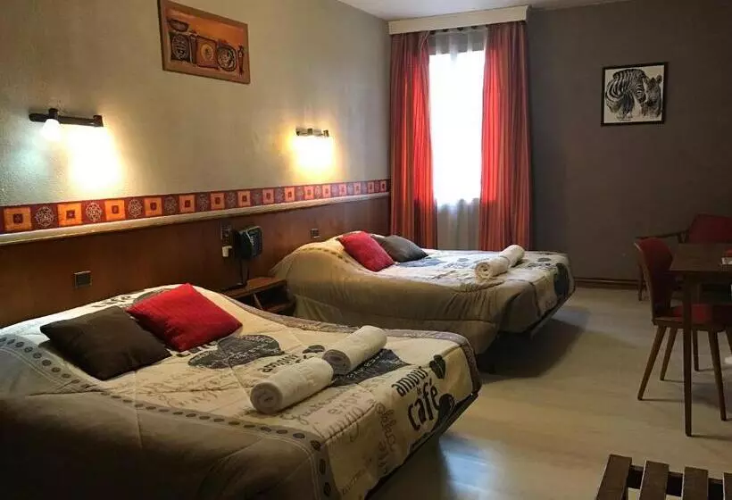 ファミリールーム, Hôtel Des Alliés