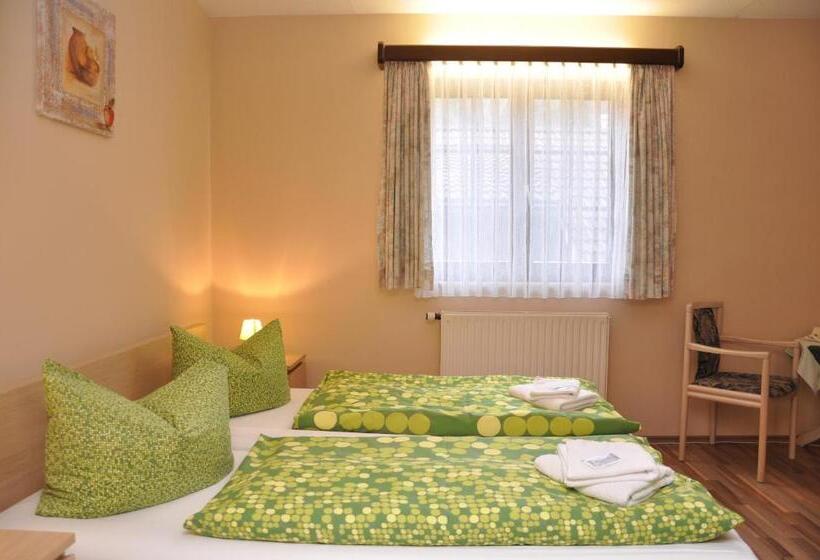 스탠다드 발코니 룸, Jägerklause