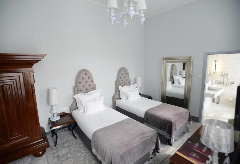 חדר דלוקס, Krasicki