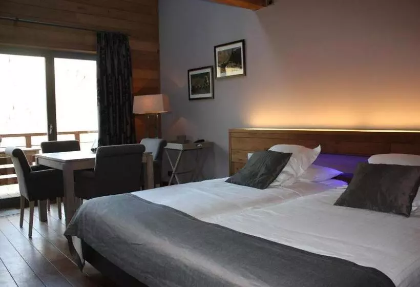 Duplex-sviitti, La Ferronniere