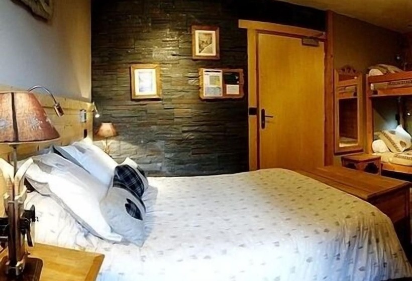 スタンダードルーム, Logis Hôtel Les Ancolies