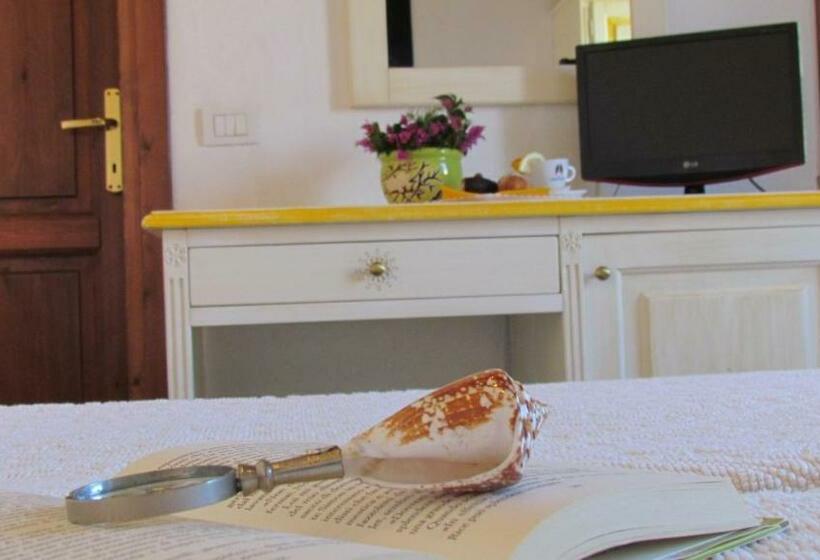 اتاق استاندارد, Li Suari Club Village