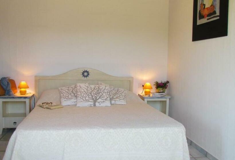 Номер Стандарт, Li Suari Club Village