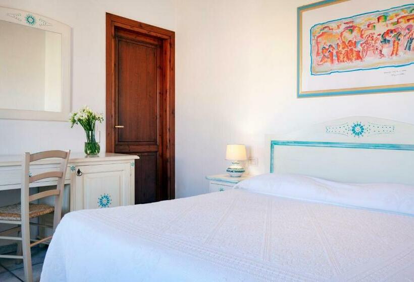 اتاق استاندارد, Li Suari Club Village