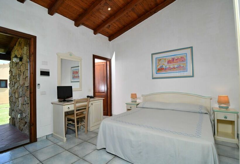 اتاق استاندارد, Li Suari Club Village