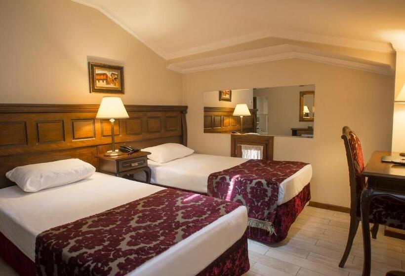 חדר סופריור, The Liwan Boutique