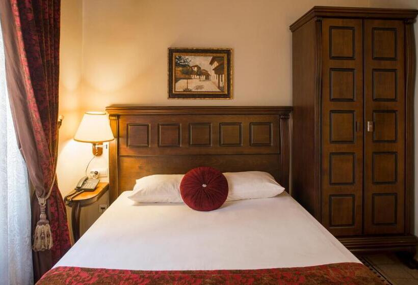 חדר סופריור, The Liwan Boutique