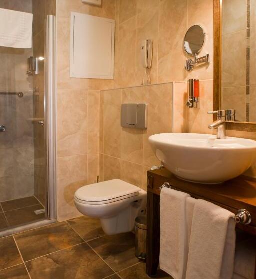 חדר דלוקס, The Liwan Boutique