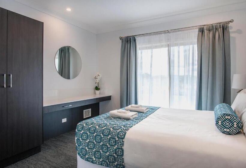 デラックススイート, Marina