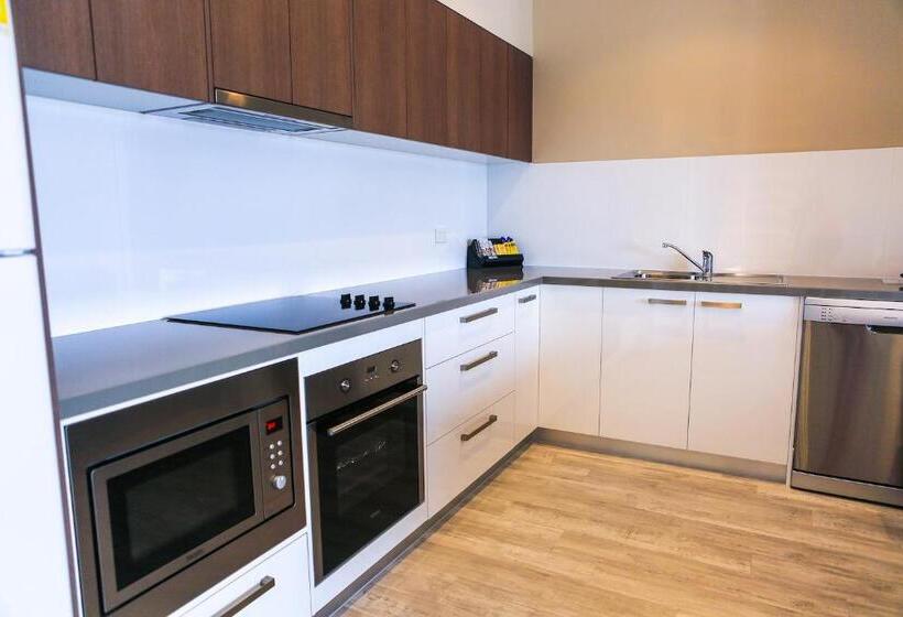 １ベッドルームアパートメント, Marina