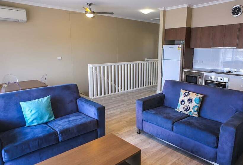 침실 1개 아파트, Marina