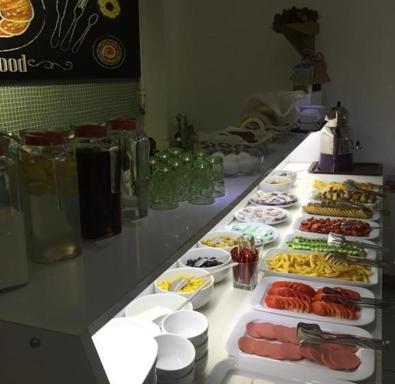 ファミリールーム, Minel