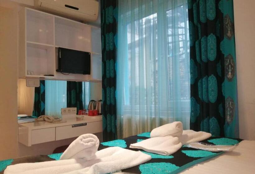 ファミリールーム, Minel