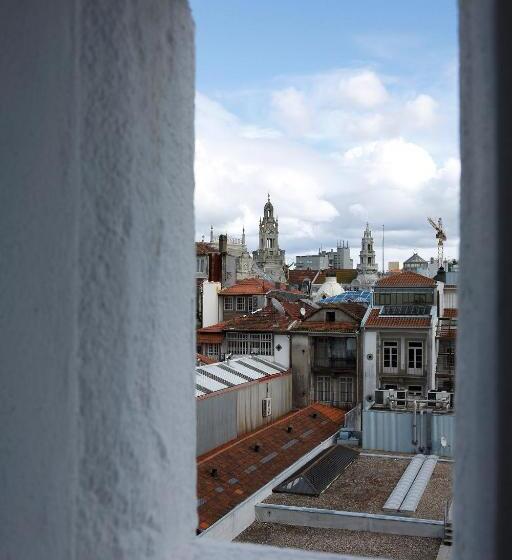 اتاق لوکس با چشمانداز, Oportohouse