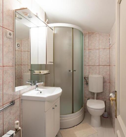 דירת חדר נוף לגינה, Pansion Amigos