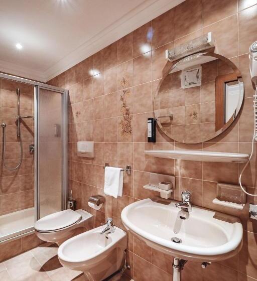 Quarto Estandar Individual com Sacada, Das Berghotel   Plan De Gralba