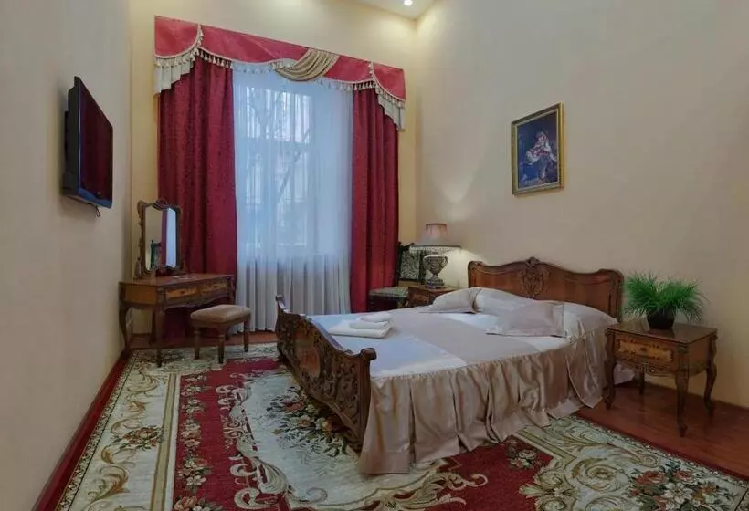 Junior Suite cu Priveliști, Reno