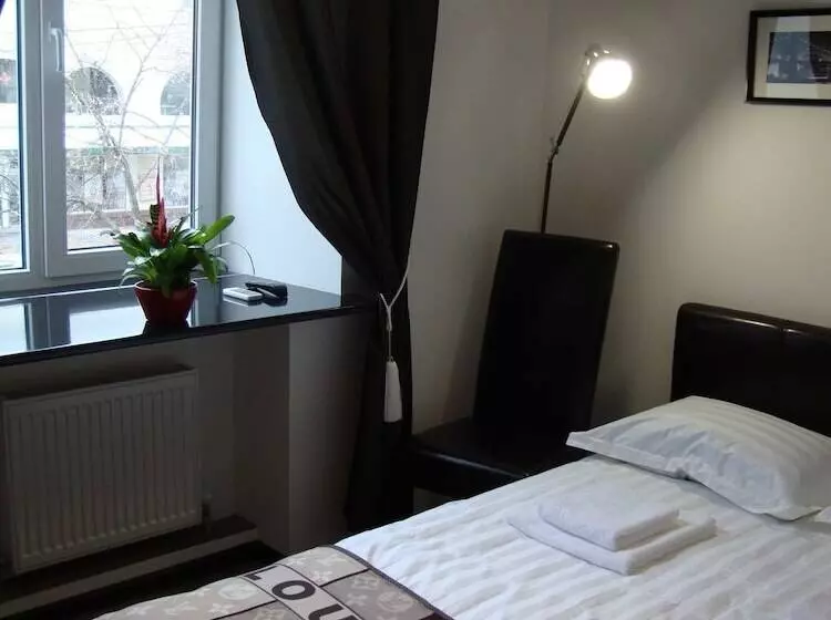 Cameră Standard cu Priveliști, Reno