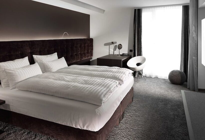 Люкс, Saks Urban Design Hotel Kaiserslautern