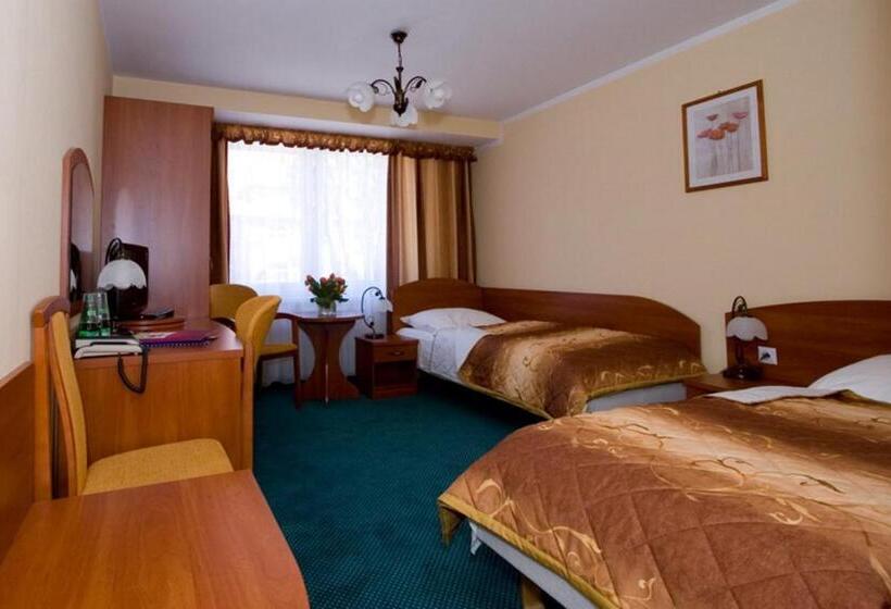 Quarto Triplo Estandar, Willa Wolność