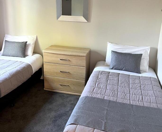 آپارتمان 1 خوابه, Jade Court Motel