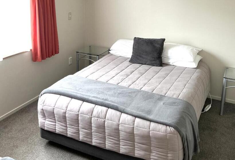 آپارتمان 2 خوابه, Jade Court Motel