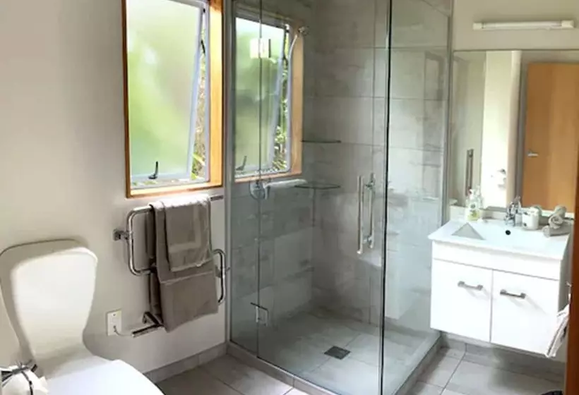 آپارتمان 1 خوابه, Jade Court Motel