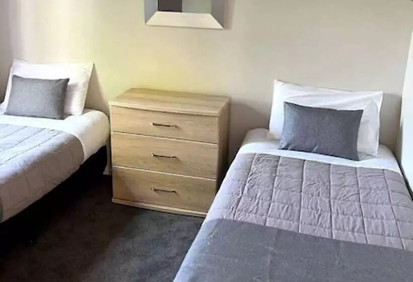 آپارتمان 1 خوابه, Jade Court Motel