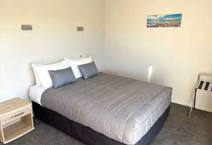 آپارتمان 1 خوابه, Jade Court Motel
