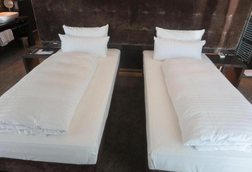 Номер Superior, Saks Urban Design Hotel Kaiserslautern