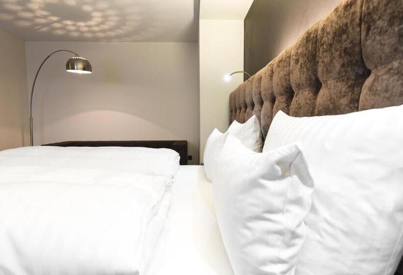 Полулюкс, Saks Urban Design Hotel Kaiserslautern