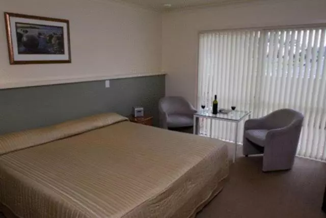 エクゼクティブワンルーム, Shortland Court Motel
