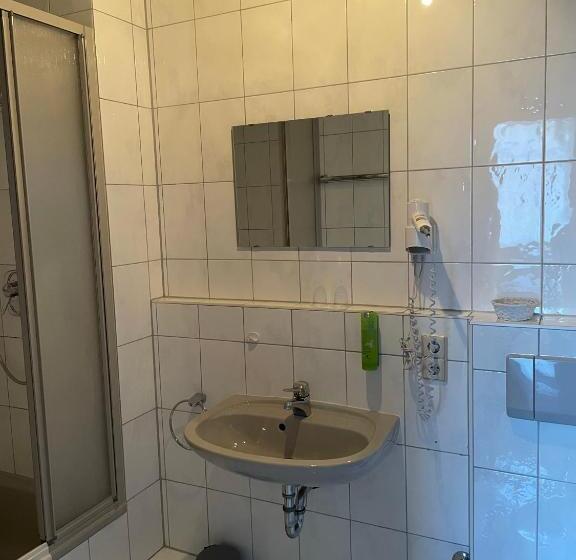 标准间带露台, Landgasthof Zum Seehof